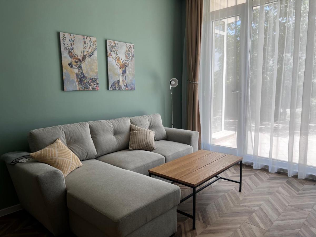 Las Brisas Garden Apartment Burgas City Exterior foto