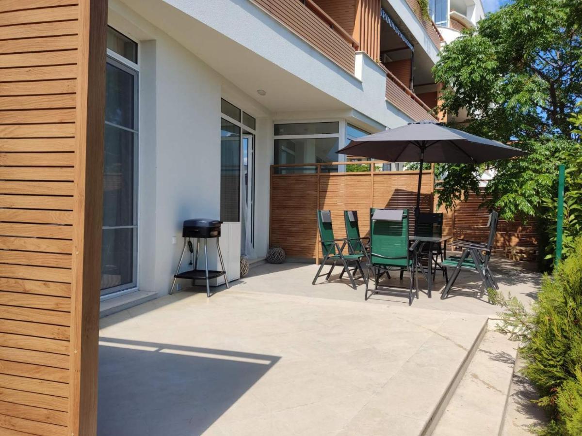 Las Brisas Garden Apartment Burgas City Exterior foto